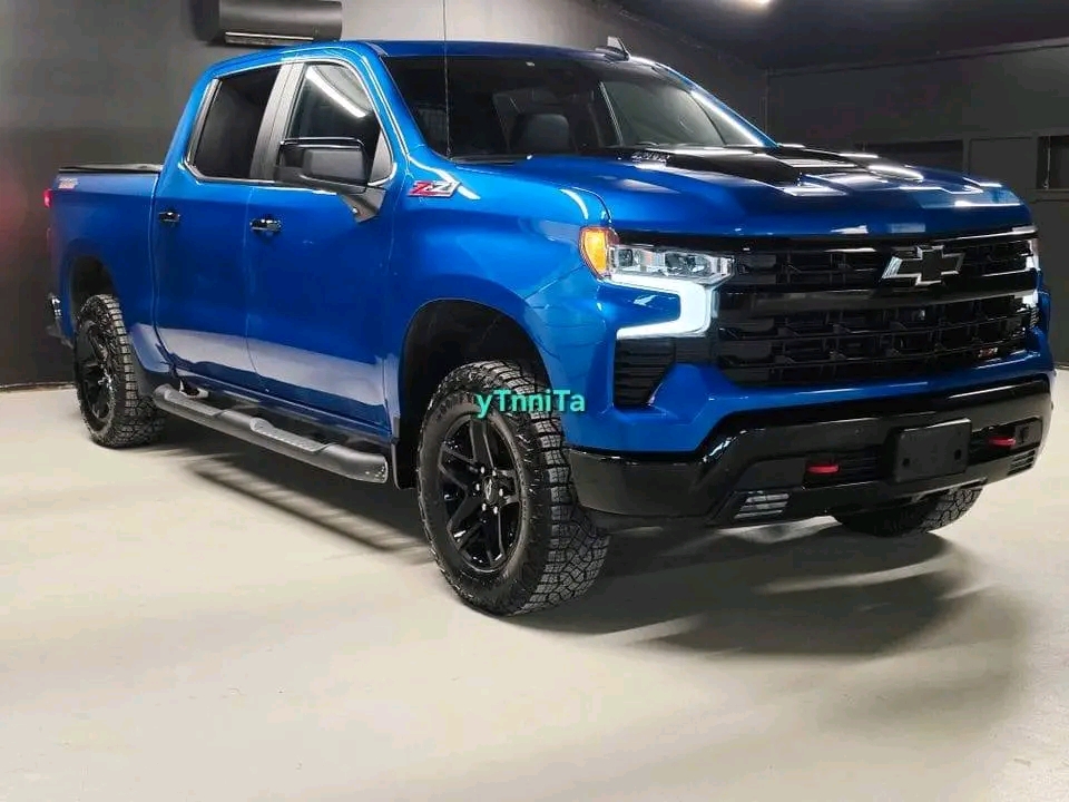 Chevrolet Silverado 3.0/DURAMAX – Image 11