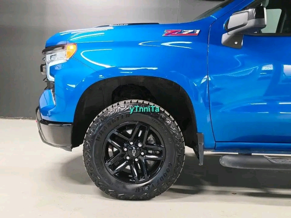 Chevrolet Silverado 3.0/DURAMAX – Image 15
