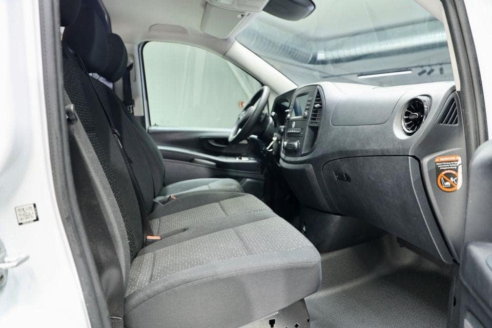 Mercedes-Benz Vito 119 4x4 Bluetooth – Image 10