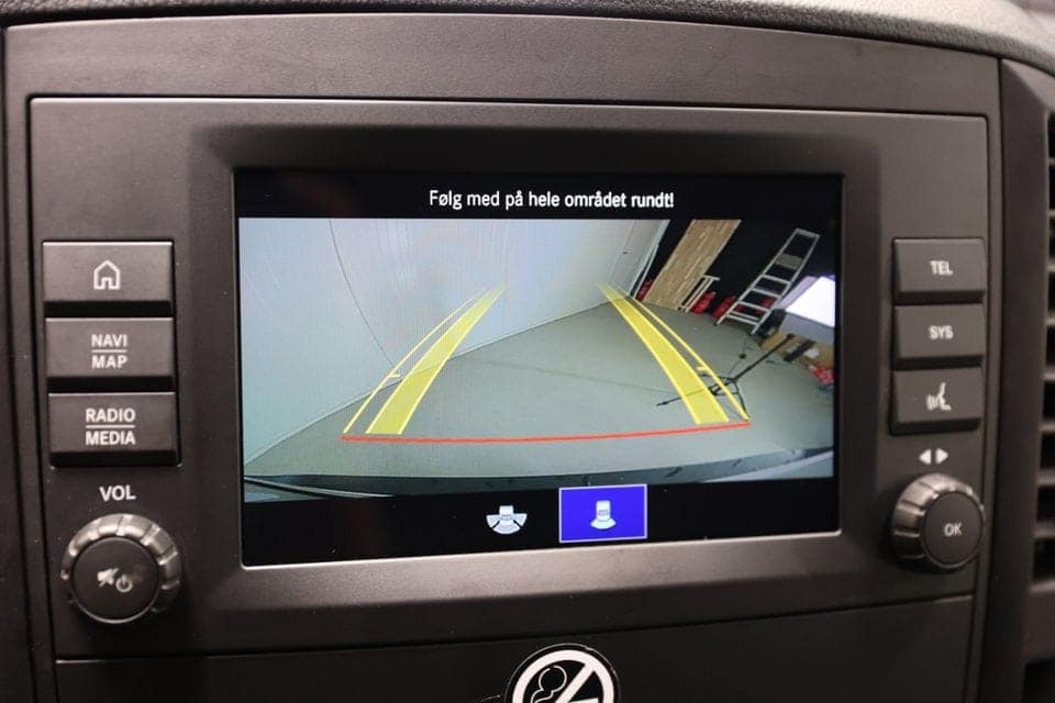 Mercedes-Benz Vito 119 4x4 Bluetooth – Image 17