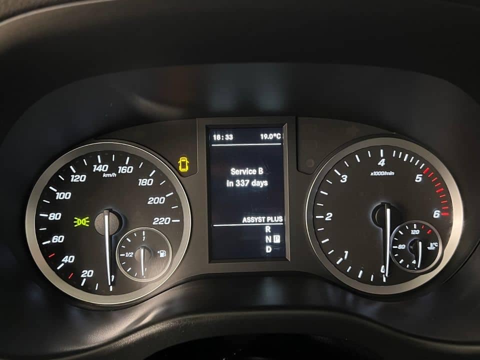Mercedes-Benz Vito 119CDI 4X4 – Image 14