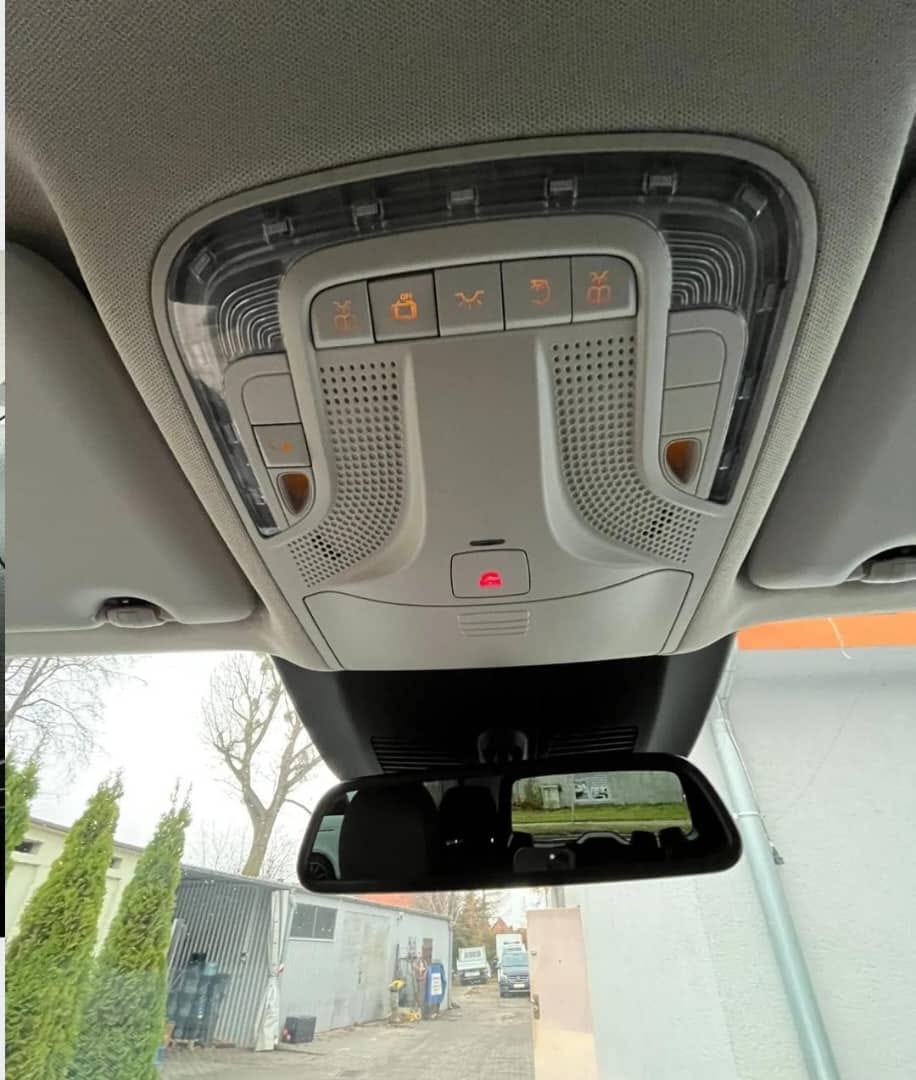 Mercedes-Benz Vito 119 CDI 4MATIC Mixto Long SELECT 5 Places – Image 3