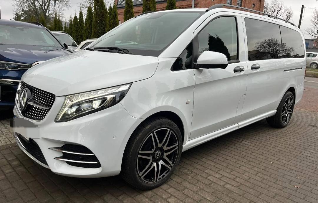 Mercedes-Benz Vito 119 CDI 4MATIC AMG Mixto Long SELECT 5 Places – Image 3