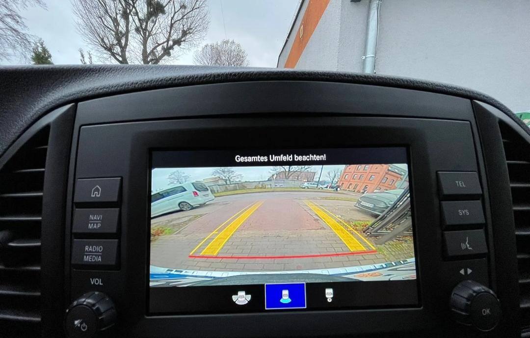 Mercedes-Benz Vito 119 CDI 4MATIC AMG Mixto Long SELECT 5 Places – Image 15