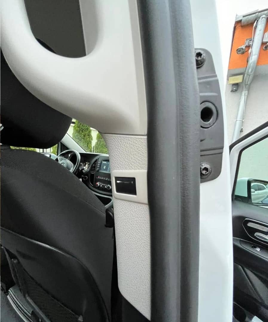 Mercedes-Benz Vito 119 CDI 4MATIC Mixto Long SELECT 5 Places – Image 17