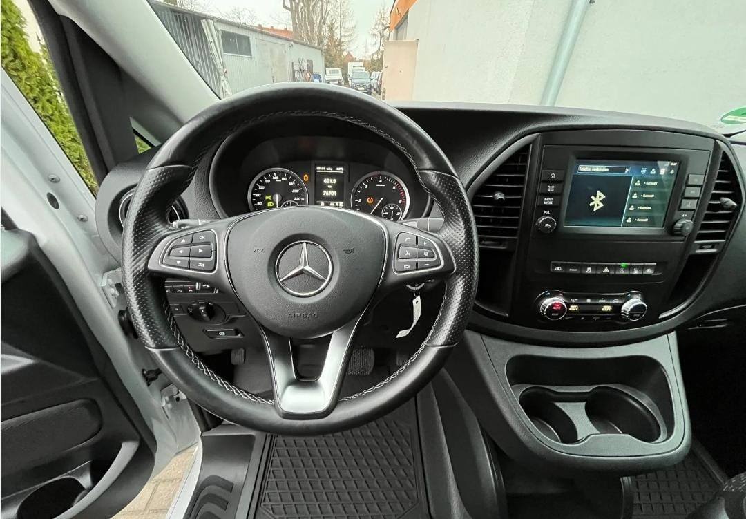 Mercedes-Benz Vito 119 CDI 4MATIC AMG Mixto Long SELECT 5 Places – Image 22