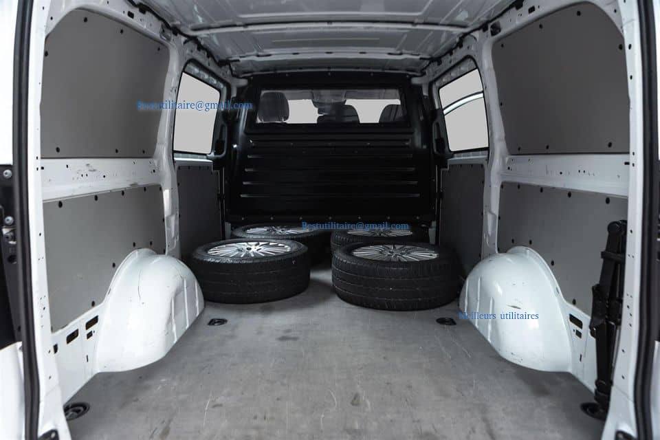 Mercedes-Benz Vito V119 4X4 – Image 7