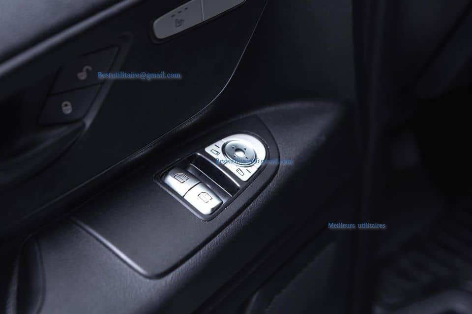 Mercedes-Benz Vito V119 4X4 – Image 9