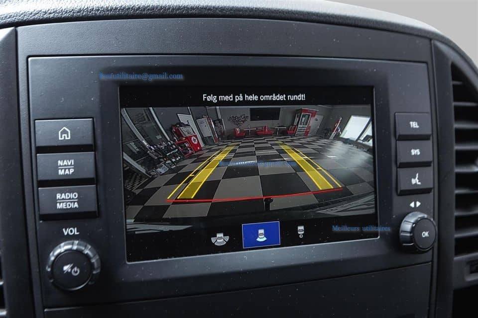 Mercedes-Benz Vito V119 4X4 – Image 14