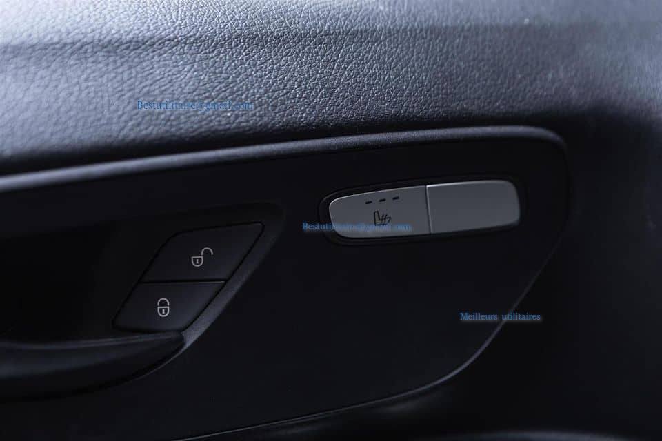 Mercedes-Benz Vito V119 4X4 – Image 16