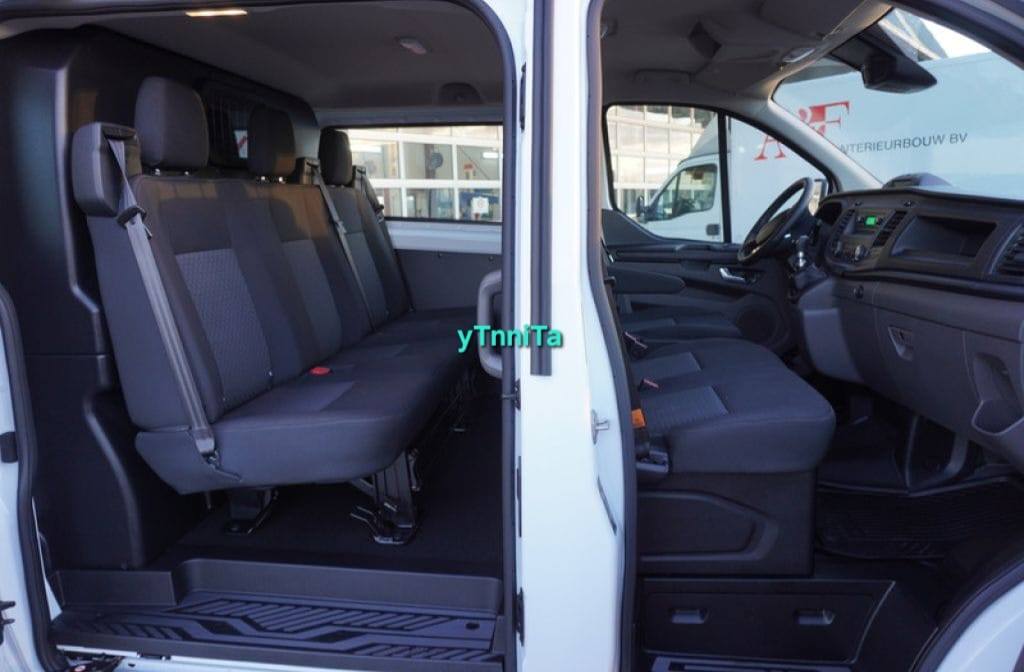 Ford Transit Custom 320L 2.0 TDCI L2H1 Double cabine – Image 13