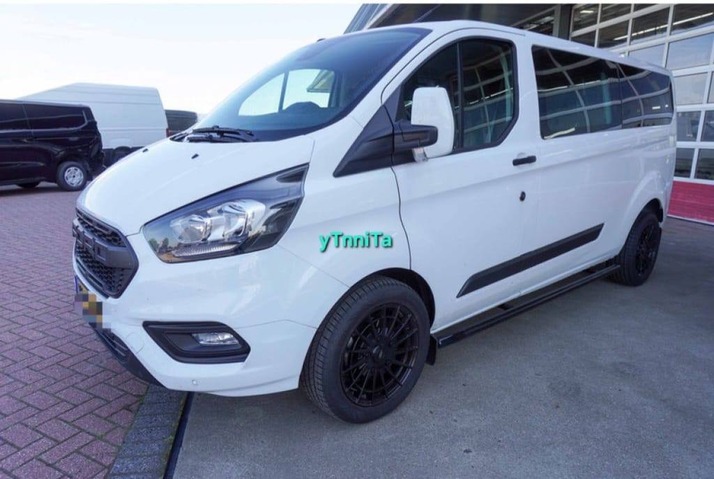Ford Transit Custom 320L 2.0 TDCI L2H1 Double cabine – Image 3