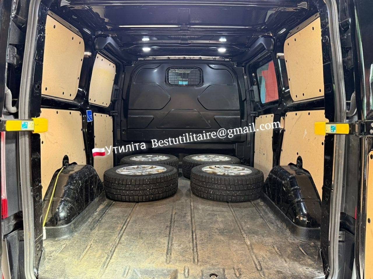 Ford Transit Custom SPORT 2.0 – Image 17