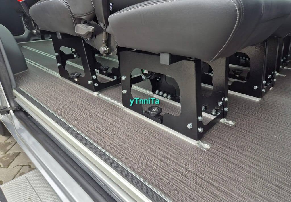 Renault Master 2.3D L2h2 9 places – Image 11