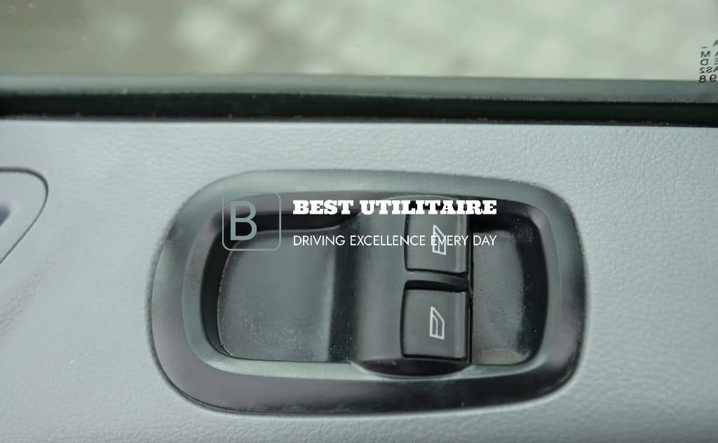 Camion-Benne Ford TRANSIT 2.2 TDCi tribenne – Image 25