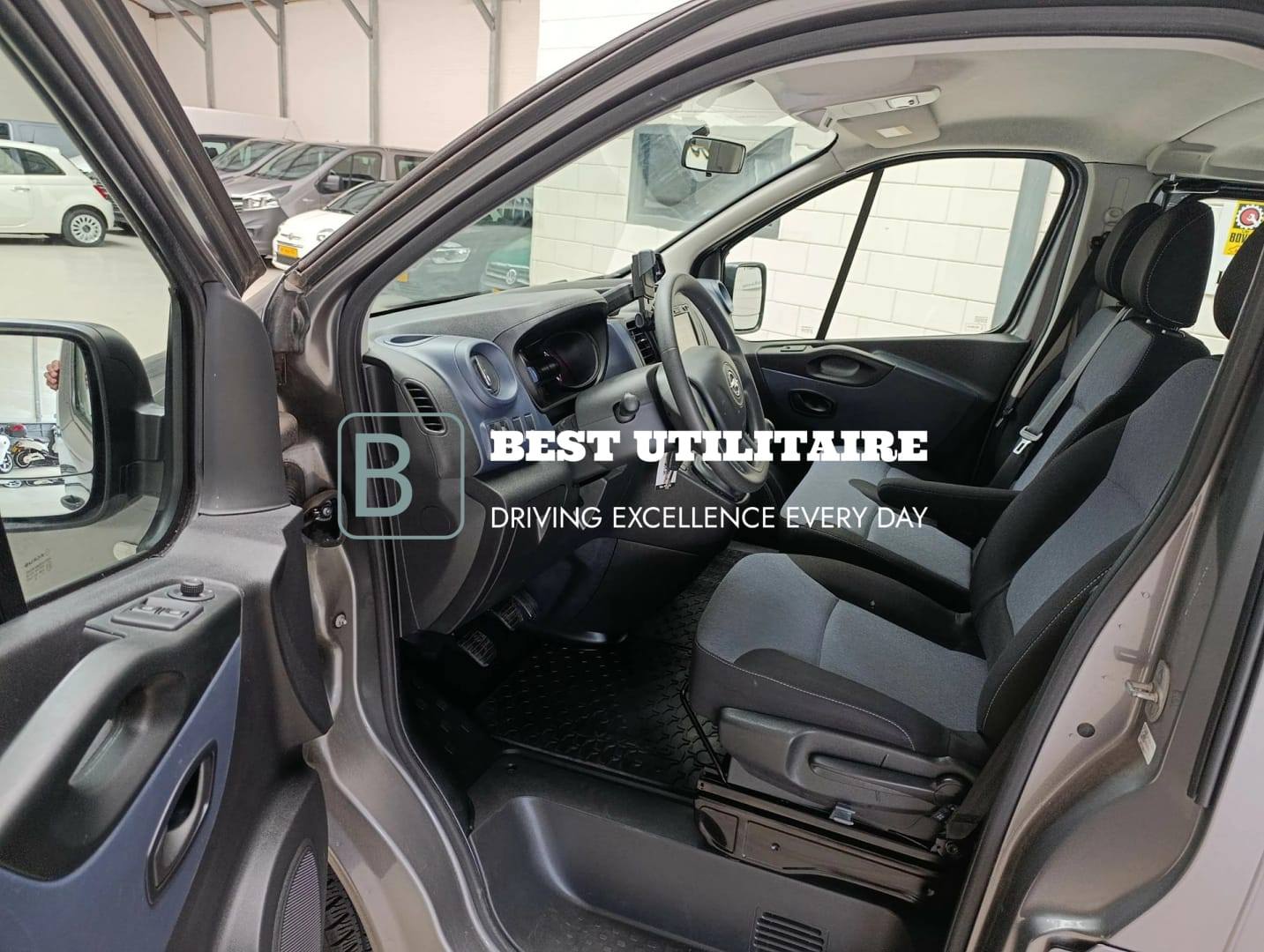 Opel Vivaro Combi 1.6 CDTI L1H1 – Image 22