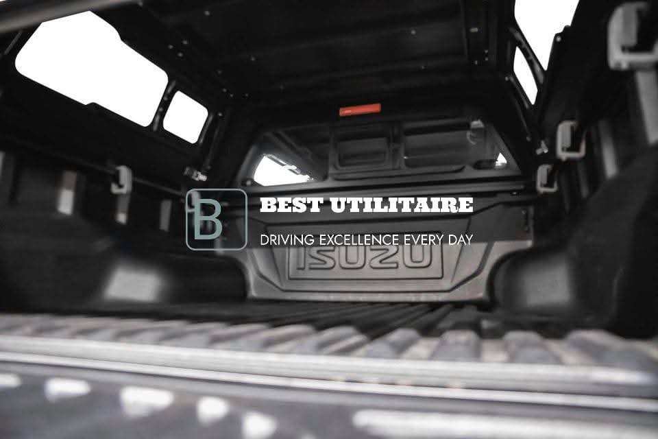 Isuzu D-max 1.9 DC Black Edition – Image 14