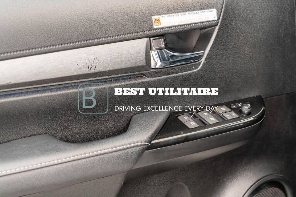 Toyota HiLux 2,8 D-Cab 4WD SR+ Inv. X – Image 21