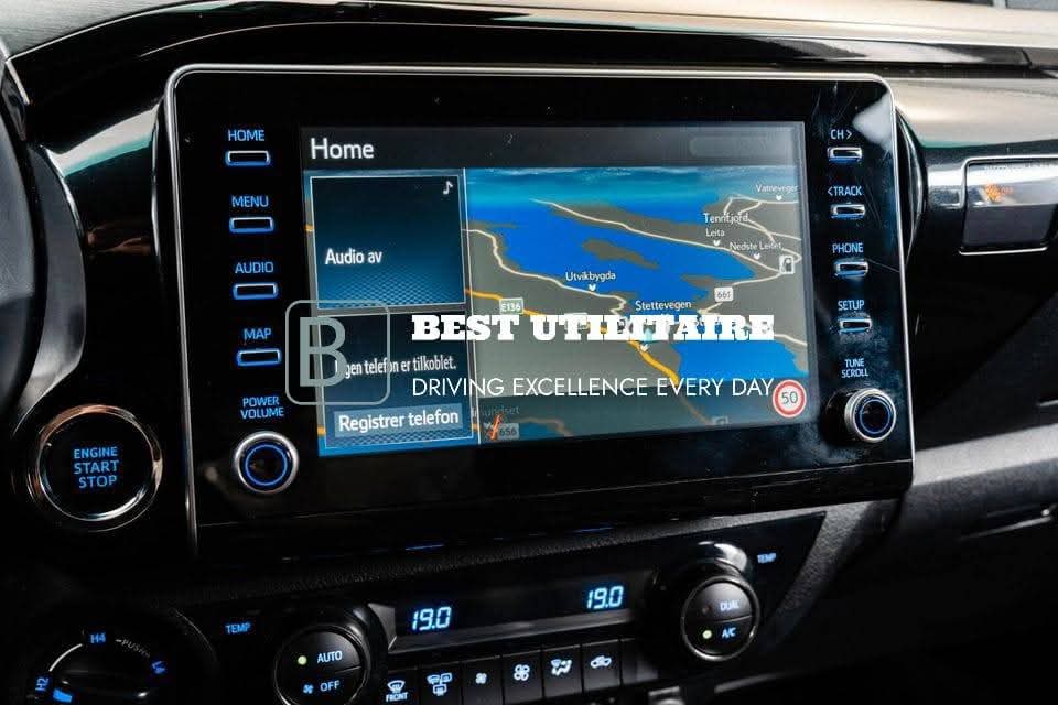 Toyota HiLux 2,8 D-Cab 4WD SR+ Inv. X – Image 23