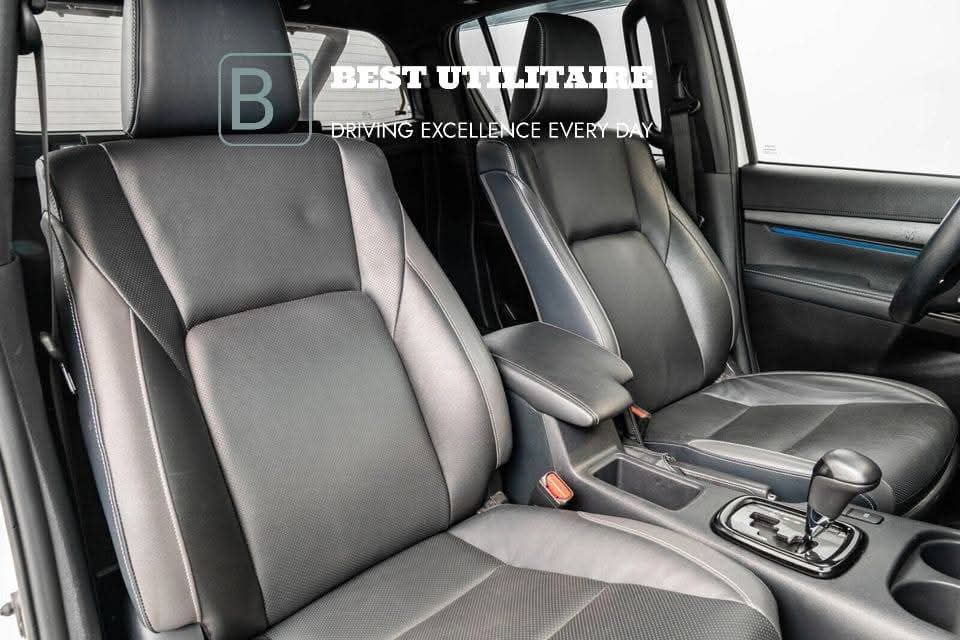 Toyota HiLux 2,8 D-Cab 4WD SR+ Inv. X – Image 29