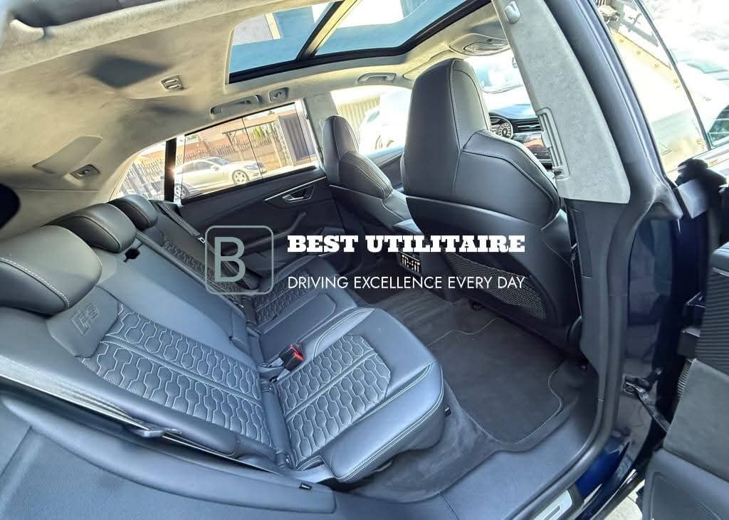 Audi RS Q8 toit panoramique – Image 31