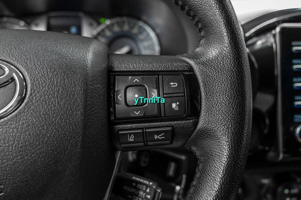 Toyota HiLux 2,8 204hk D-Cab 4WD SR – Image 13