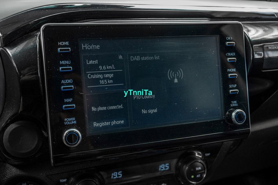 Toyota HiLux 2,8 204hk D-Cab 4WD SR – Image 15