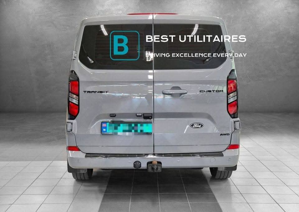Ford Transit Custom 2.0 Limited AWD L2 – Image 7