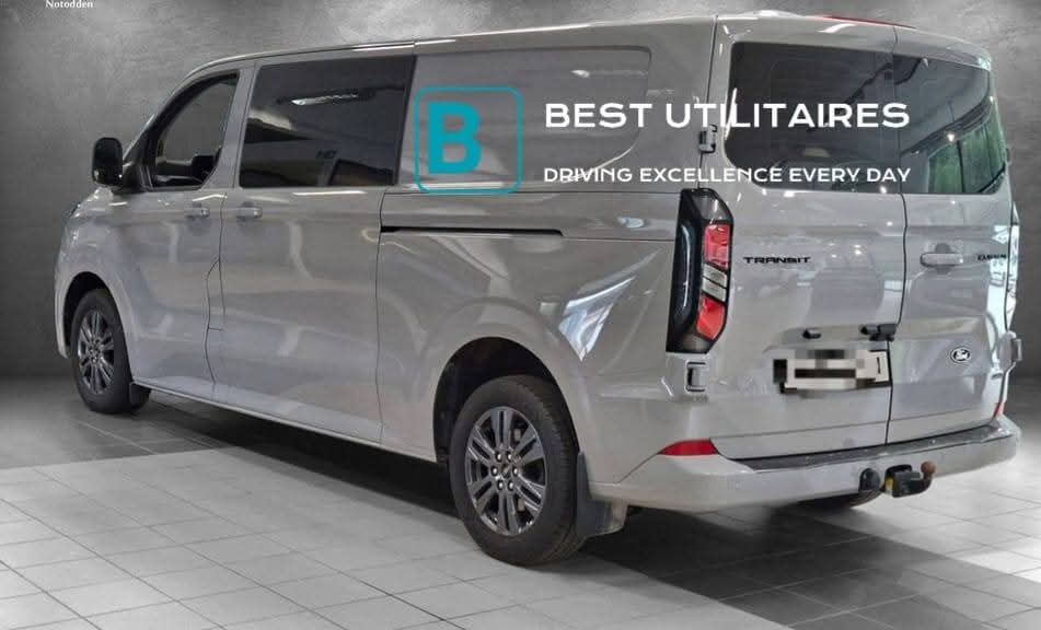 Ford Transit Custom 2.0 Limited AWD L2 – Image 11