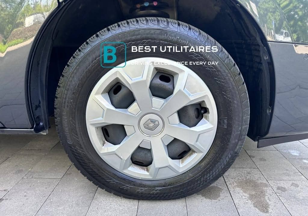 Renault Trafic Kombi 2.0 – Image 7