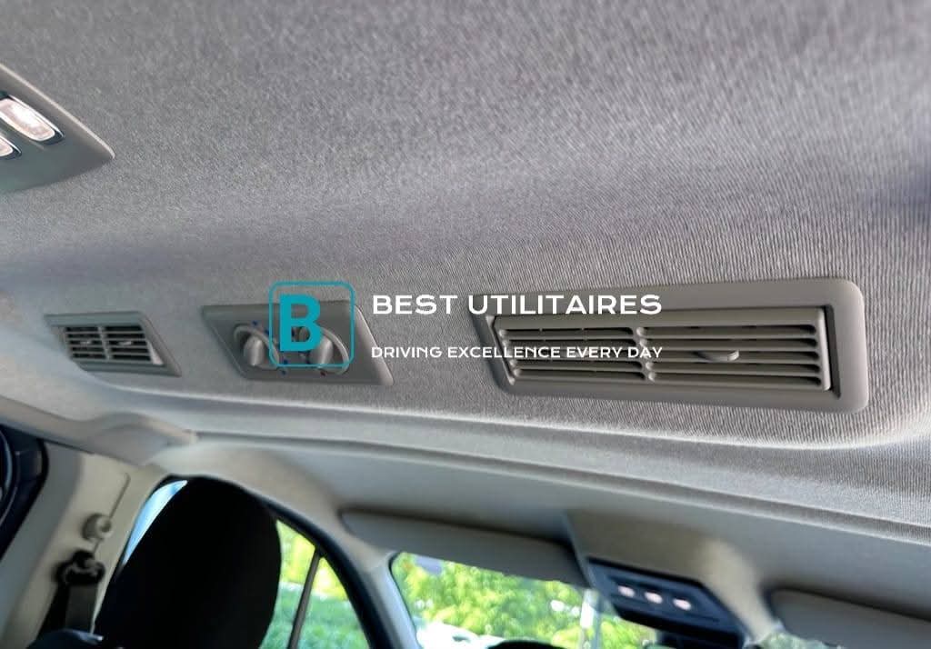 Renault Trafic Kombi 2.0 – Image 17