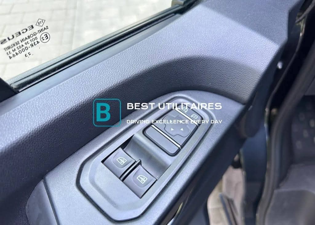 Renault Trafic Kombi 2.0 – Image 22