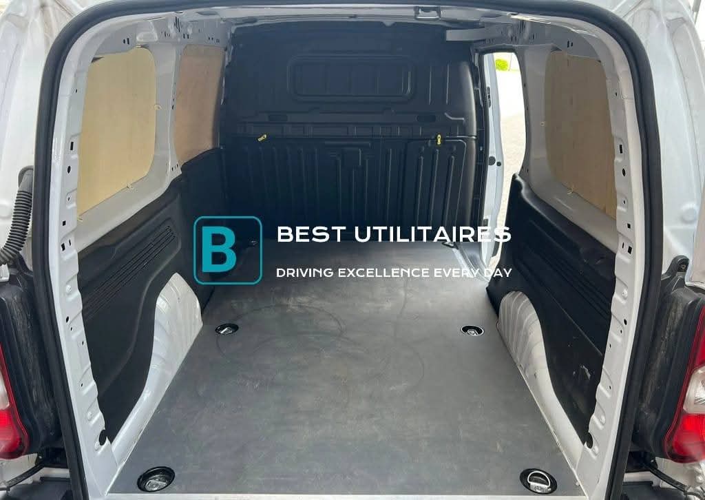 Toyota PROACE CITY 1.5D – Image 11