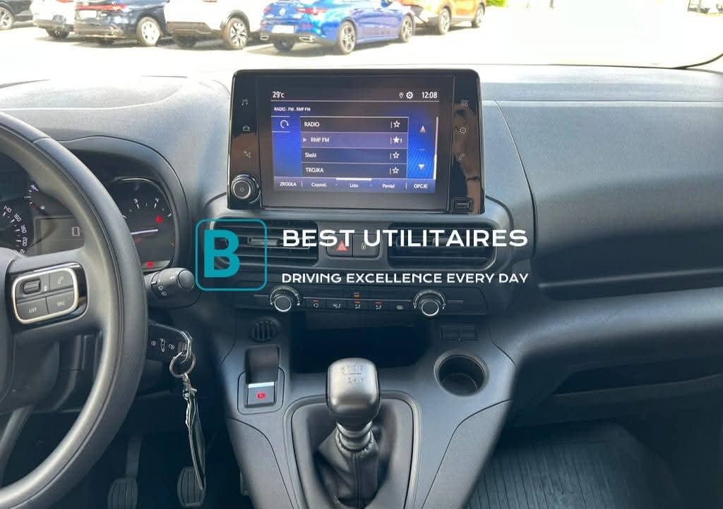 Toyota PROACE CITY 1.5D – Image 13