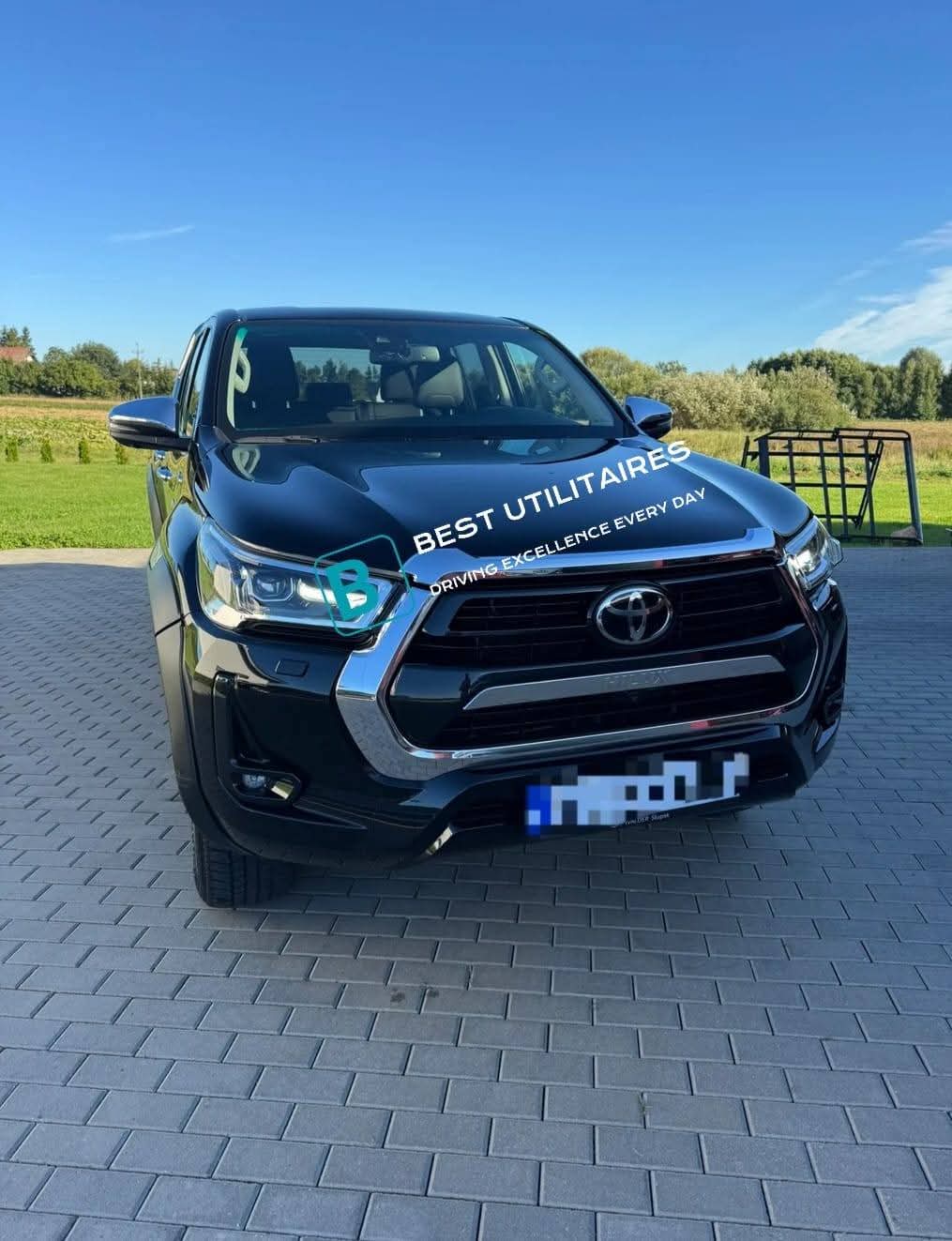 Toyota Hilux 2.8 D-4D Double Cab SR5