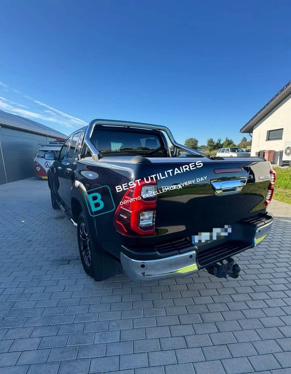 Toyota Hilux 2.8 D-4D Double Cab SR5 – Image 6