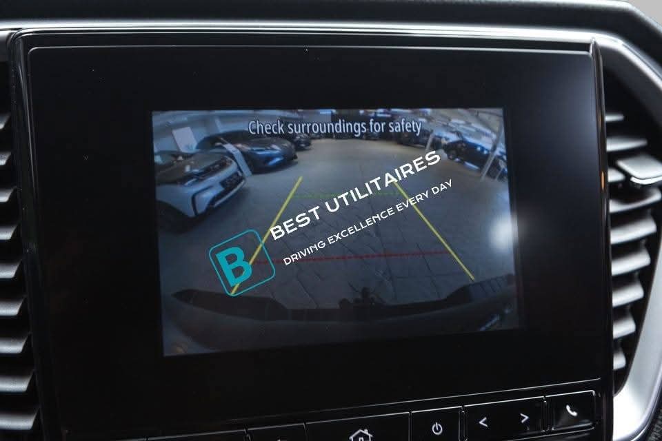 Isuzu D-max CDTi PREMIUM – Image 24