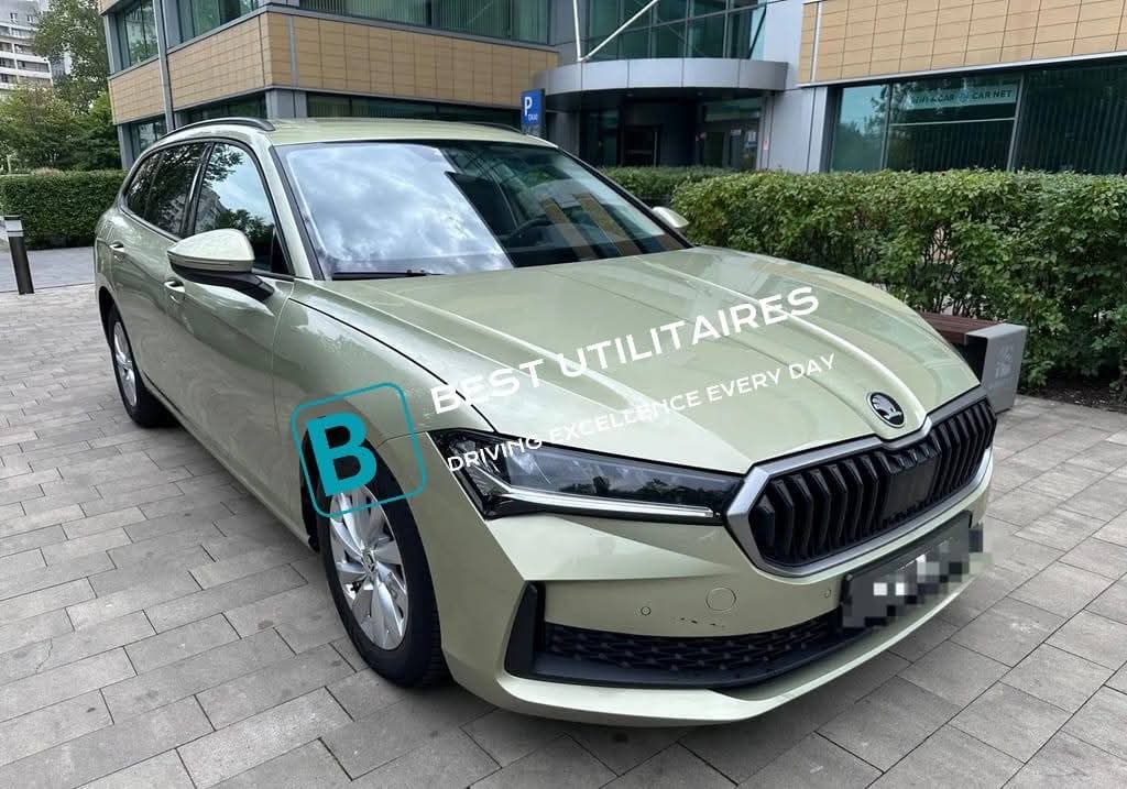 Skoda Superb 2.0 TDI SCR DSG – Image 4