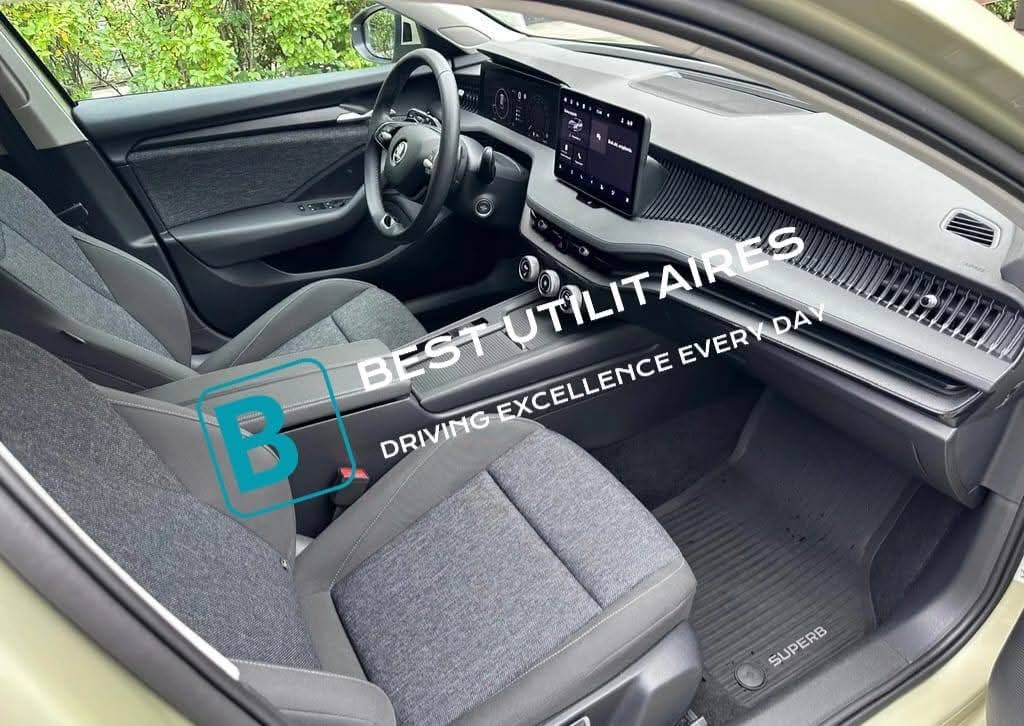 Skoda Superb 2.0 TDI SCR DSG – Image 14