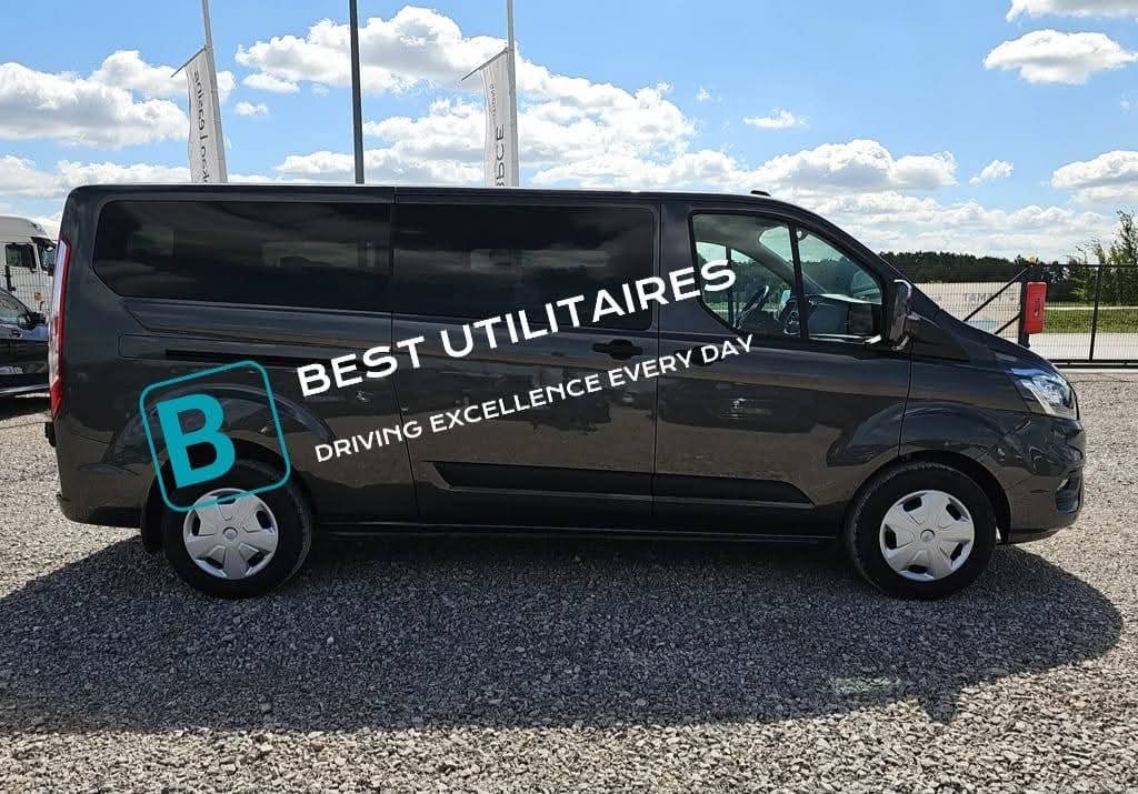 Ford Transit Custom 2.0 TDCi 320 L2H1 – Image 5