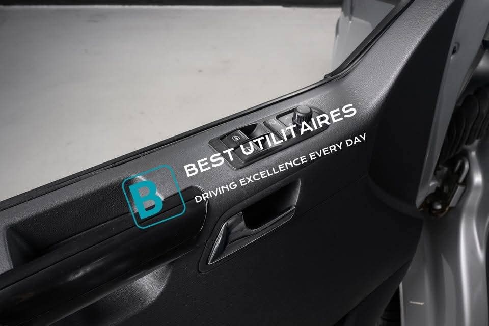 Volkswagen Caravelle 2.0 TDI – Image 16