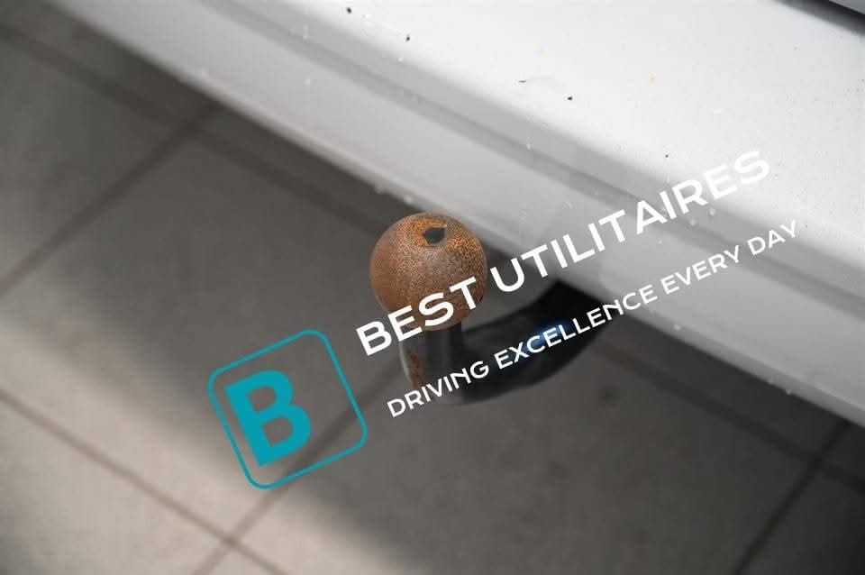 Opel Vivaro 2.0 DT L2 – Image 32